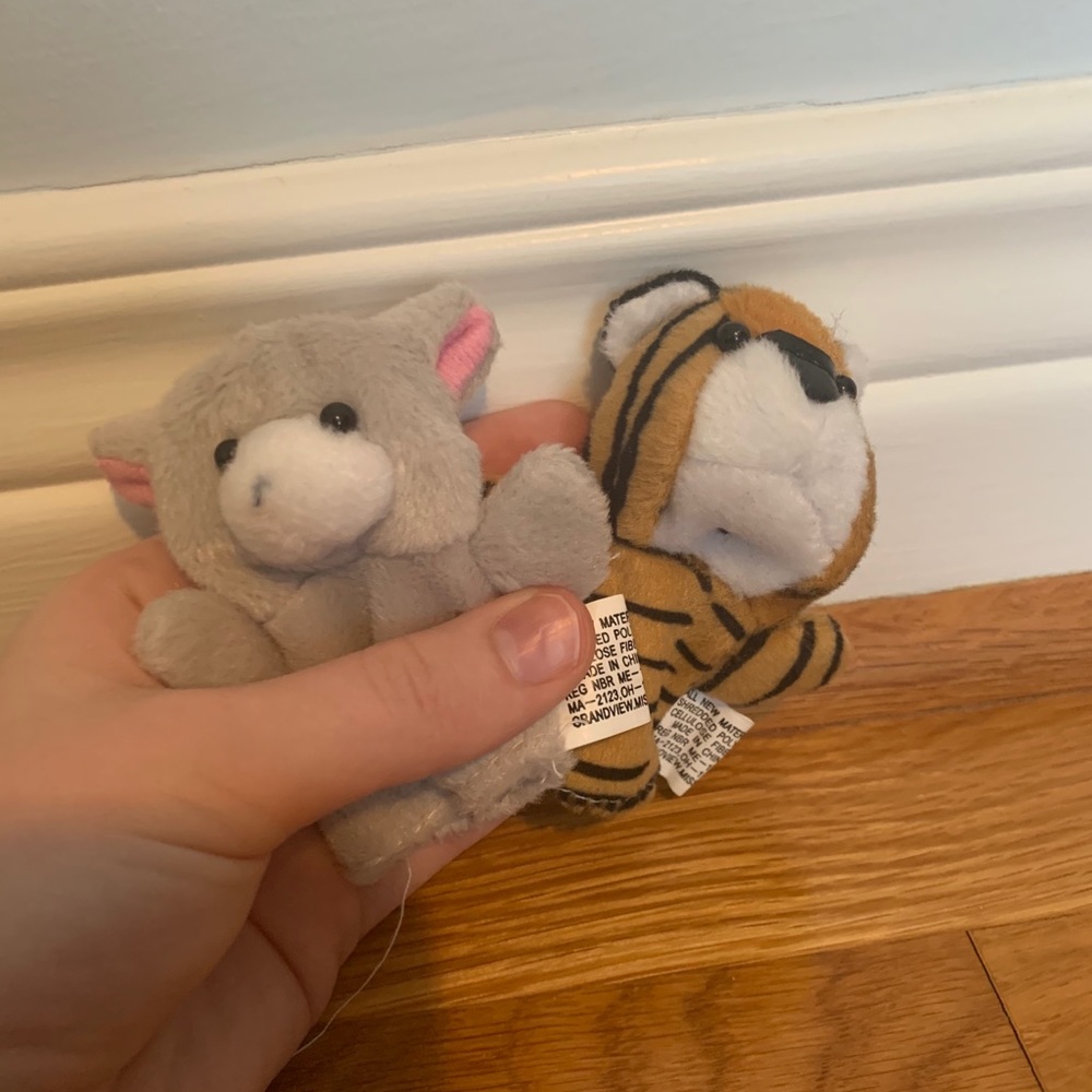 Cat and Tiger Finger puppets
